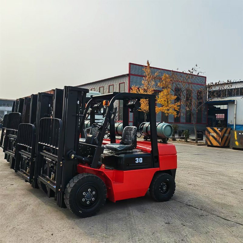 LPG forklift