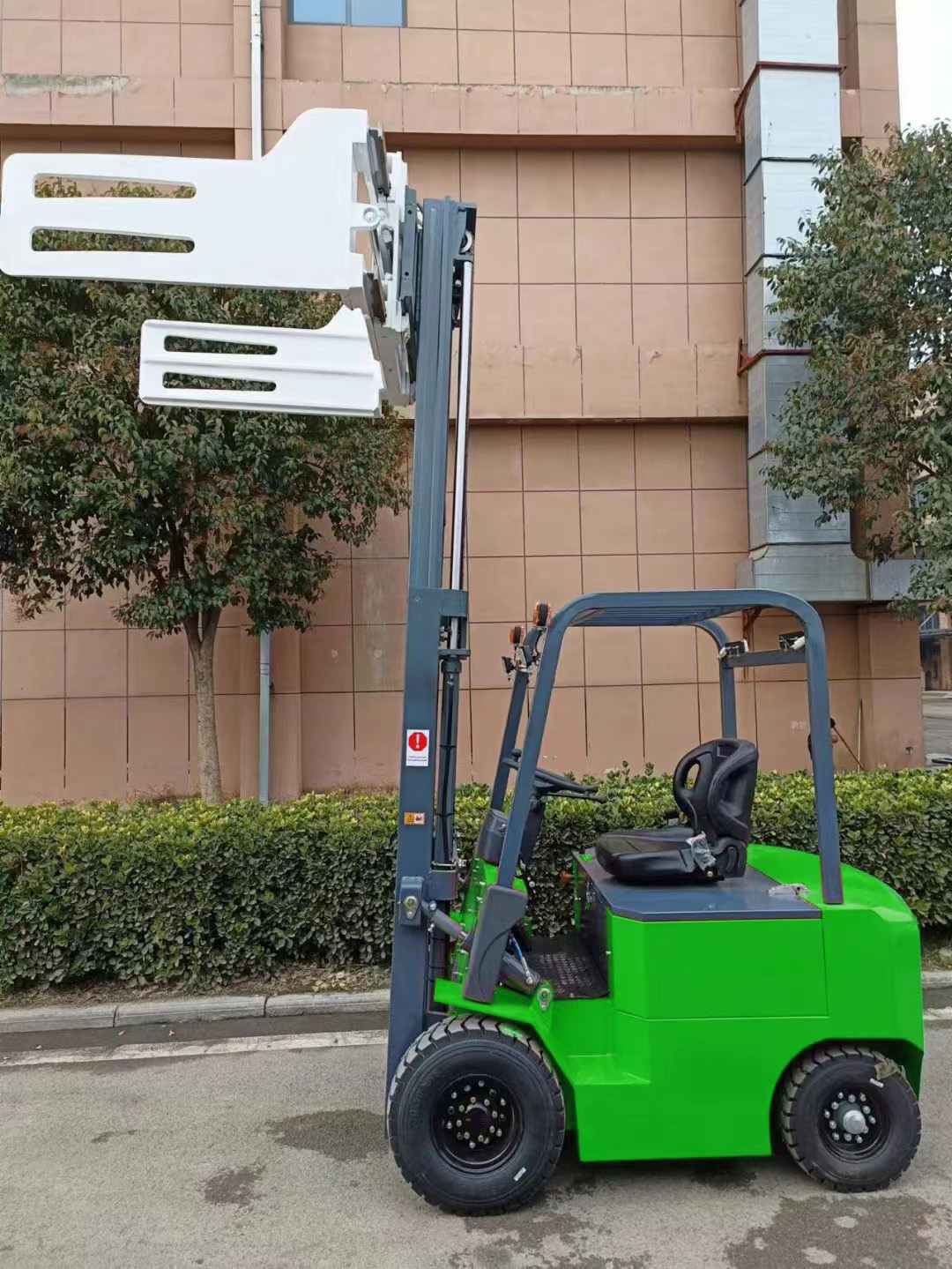  NEOforklift electric forklift 